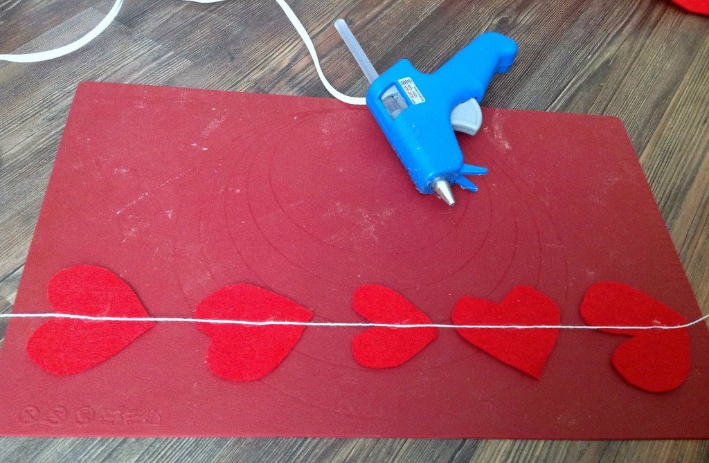 felt heart 9